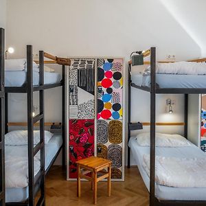 Dormitory Room Mixed